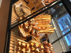 -Dough&Joe团憩(瑞虹天地月亮湾店)