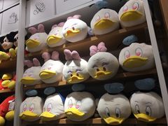 -名创优品(广东省广州琶洲保利广场店)