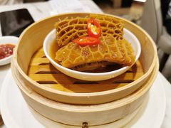 -香港百合居(LCM置汇旭辉广场店)