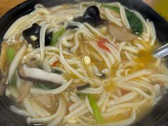 -一家人剪刀面(海伦国际店)
