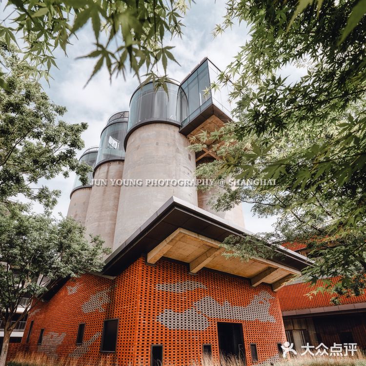 城市探店奇遇记 | 一尺花园筒仓店