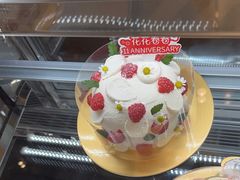 -花花卷卷·鲜食蛋糕(静安久光百货店)