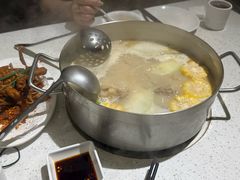 -肥仔文澳门猪骨煲(南京西路店)