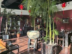 -大匠工房古船木艺术餐厅·猪肚鸡专门店(长白仙岛店)