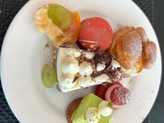 -圣丰索菲特·2 On 988 Café 自助餐厅