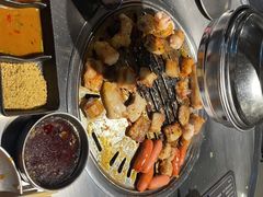 -炽城·烤肉名家(鸿达中央广场店)