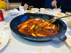 -蛙鱼潭美蛙鱼头火锅(解放碑瑞富广场店)
