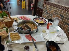 -牛魔王时尚回转餐厅
