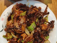 -亿牌牌东北烧烤(怀特店)