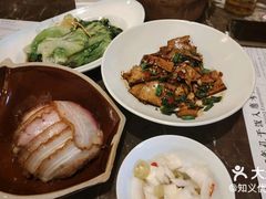 -秦扬居特色菜馆(上王村)