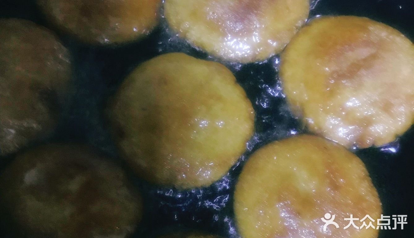 烧饼糯米粑粑折耳根早餐吃了管一天的节奏