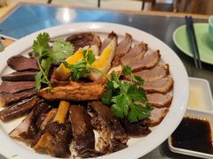 -潮界(LU·ONE凯德晶萃广场店)