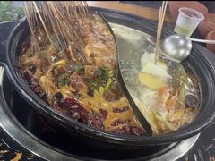 -灌县老妈砂锅串串香(万科红生活广场店)