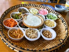 -包整·丝娃娃(一览甲秀楼风景店)