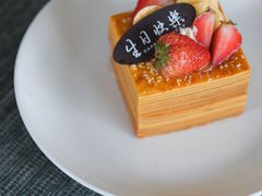 -深圳星河丽思卡尔顿酒店