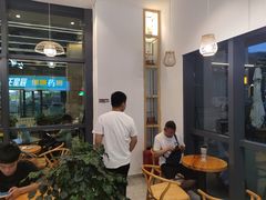 -霸王茶姬(泛海广场店)