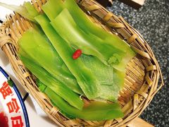 青笋片-喜悦小串丹东小黄牛海鲜烧烤大排档(民主广场店)