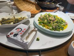 -万重锦·人文川菜馆(骡马市店)