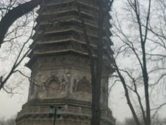 -玲珑塔公园