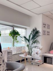 -丽心自助美甲美睫