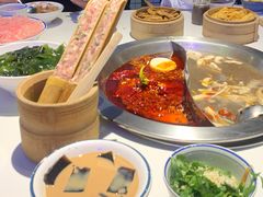-卤校长重庆火锅(国兴店)