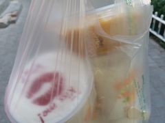 -锦明酸奶店新疆特产(斯大林西路四巷店)
