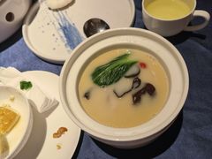 -荷栖小院·品质江西菜(红谷滩店)