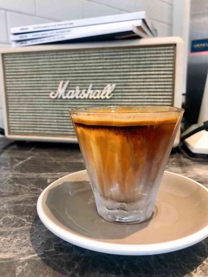 aroma coffee(卓越intown店)-"小朋友在喝喜茶,本来想到对面喝星巴克