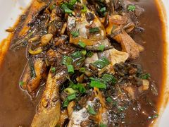 -侬佳蒸菜馆(听潮店)