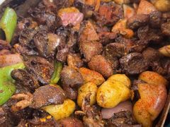 -老东镇啤酒屋海鲜加工·蒸汽海鲜·海鲜烧烤(台东店)