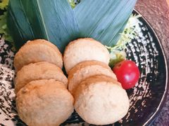 芝士鱼豆腐-湊湊火锅·茶憩(南京东路悦荟店)