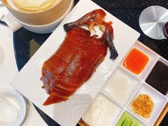 北京果木烤鸭-味钱塘·钱塘渔鲜·地道江浙菜(宋城店)