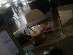 -UNI UNI(环亚凯瑟琳店)