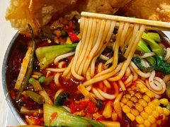 -红鼻子桂林米粉(金唐新光界店)