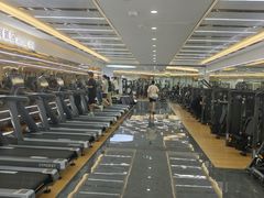 -云顶游泳健身(广州塔店)