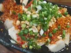 溜耙芋儿-陈员外正宗夹江烧烤(广福路店)