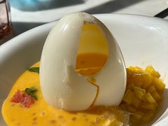 -港丽餐厅(高德置地店)