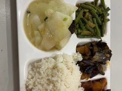 -上海外国语大学（虹口校区）食堂