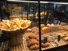 焦糖羊角-Dough&Joe团憩(瑞虹天地月亮湾店)