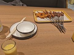 -街角等你.大连海鲜烧烤.经典铁板海鲜串(西安路店)