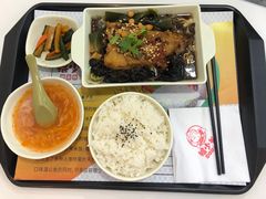 -鲲少爷烤鱼饭.螺蛳粉·清真(爱琴海店)