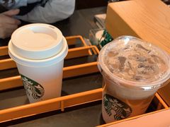 -星巴克臻选(郑州中原万达店)