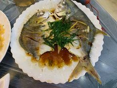 -覃记海鲜美食餐厅