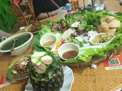 -沐毫傣泐云南菜孔雀宴•手抓饭傣味烧烤(曼听公园店)