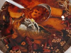 -鑫巴蜀小镇 · 水煮鱼专研店(玉桥店)