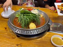 -喇喇排骨火锅·传统韩式脊骨汤(望京西园总店)