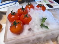 番茄脆菇沙拉-小大董·烤鸭(五棵松店)