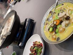 -香山湖家家宴(中山陵店)