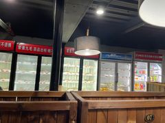 大堂-何氏串串香火锅(翠亨店)