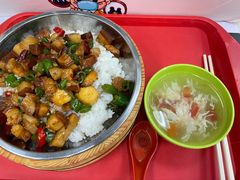 木桶红烧肉饭-农园餐厅(北京大学店)